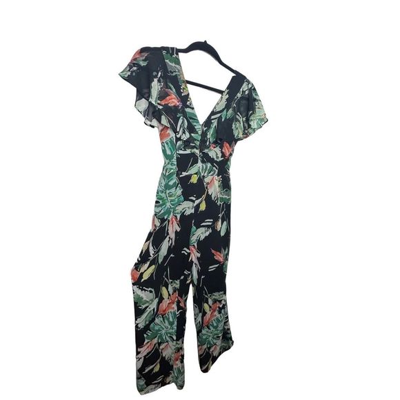Adelyn Rae Floral Black Flutter Sleeve Lightweight Jumpsuit Romper Sz XS Women's - Picture 3 of 10